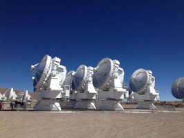 ALMA instrument array in Atacama, Chile