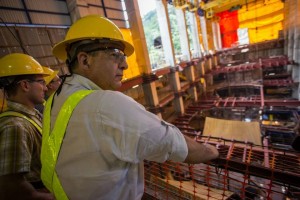 Costa Rican president, Luis Guillermo Solis tours the Reventazon hydroelectric plant while still under construction in 2014. (Casa Presidencial)