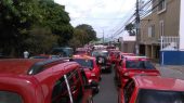 Costa Rica's red cabs, Facebook.