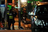 Robbers in downtown San José shot by police at rush hour yesterday. Photo by Melissa Fernández for La Nación.