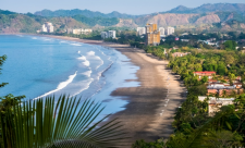 Jaco Beach, Expats, relocating